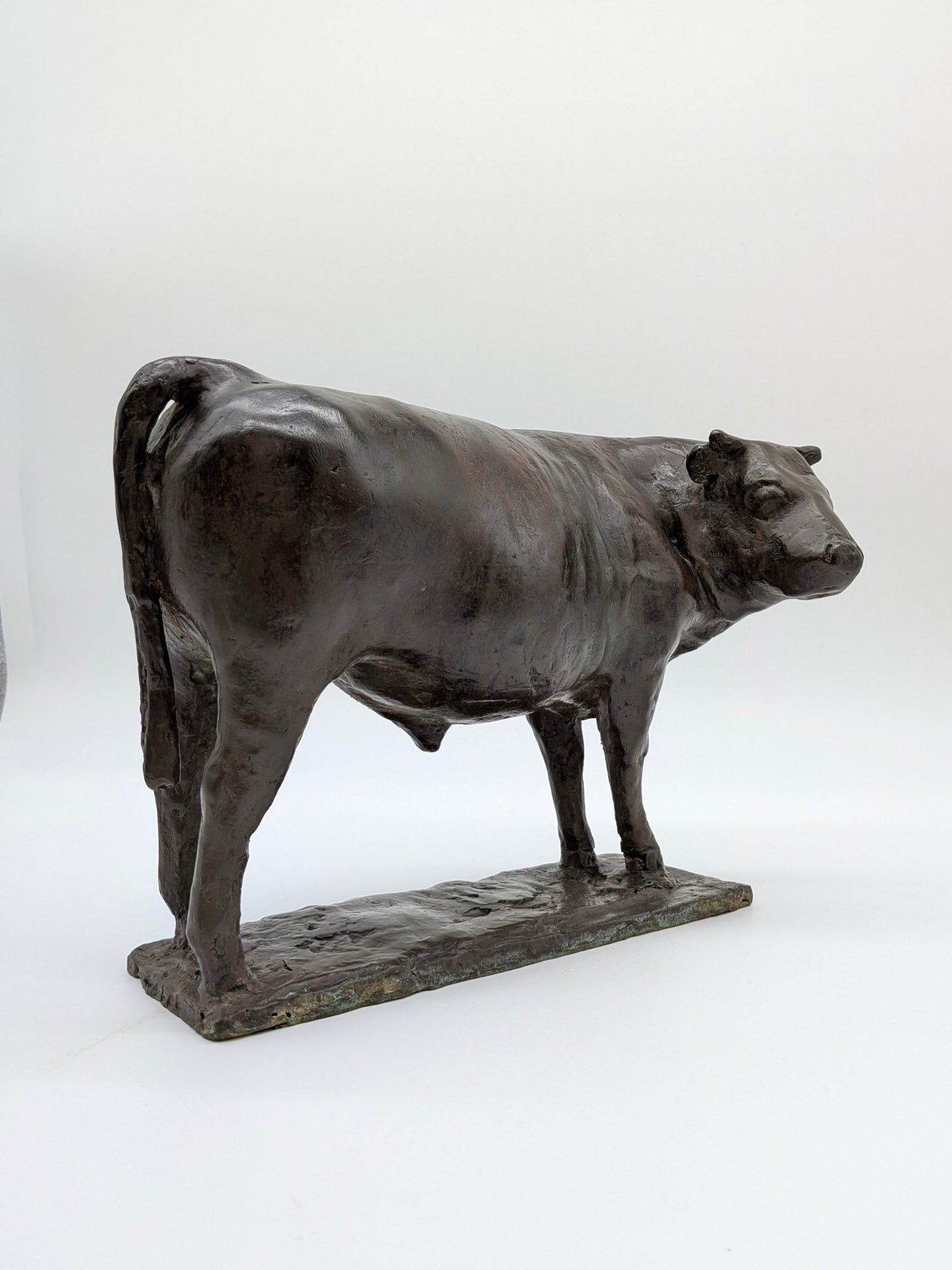 Kunstenaar onbekend - Bronzen beeld stier