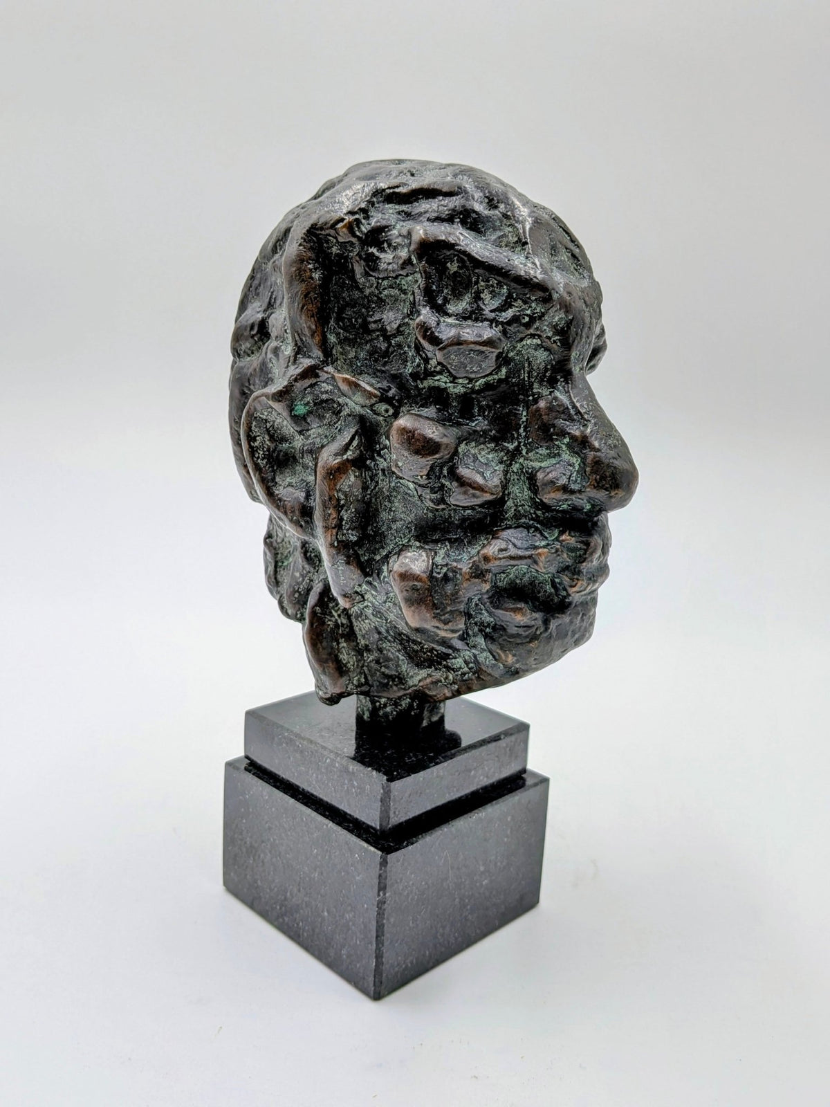 Charlotte van Pallandt - Brons portret Kees Verwey