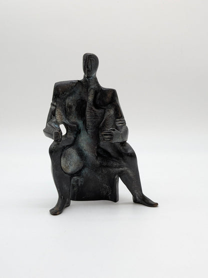 Fons Bemelmans - Gezin 1 beeld van vader en 1 van moeder met kind - Holland Heritage Gallery