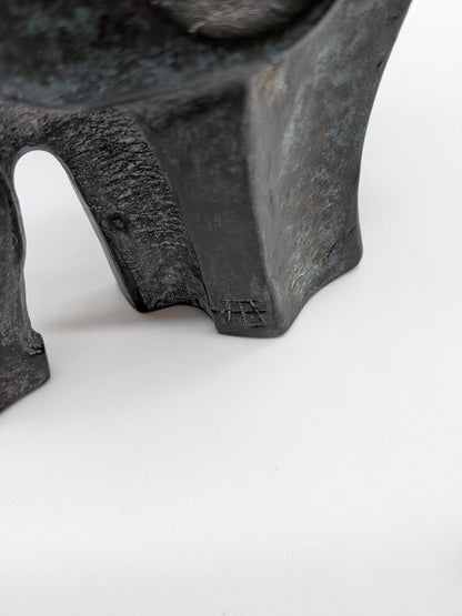 Fons Bemelmans - Gezin 1 beeld van vader en 1 van moeder met kind - Holland Heritage Gallery