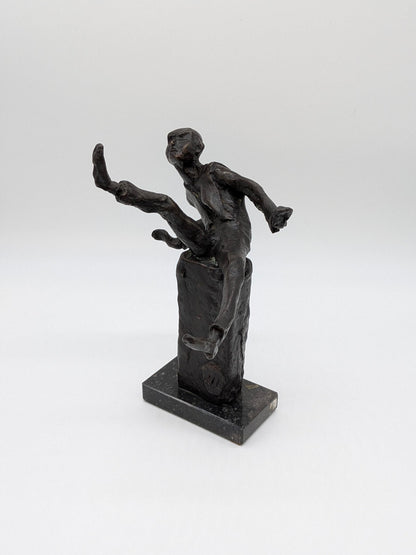 Ina van Faassen - Zittende man 2 - Holland Heritage Gallery