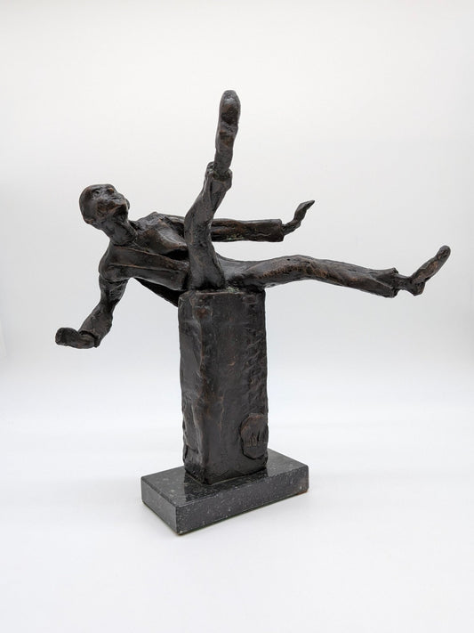 Ina van Faassen - Zittende man 2 - Holland Heritage Gallery