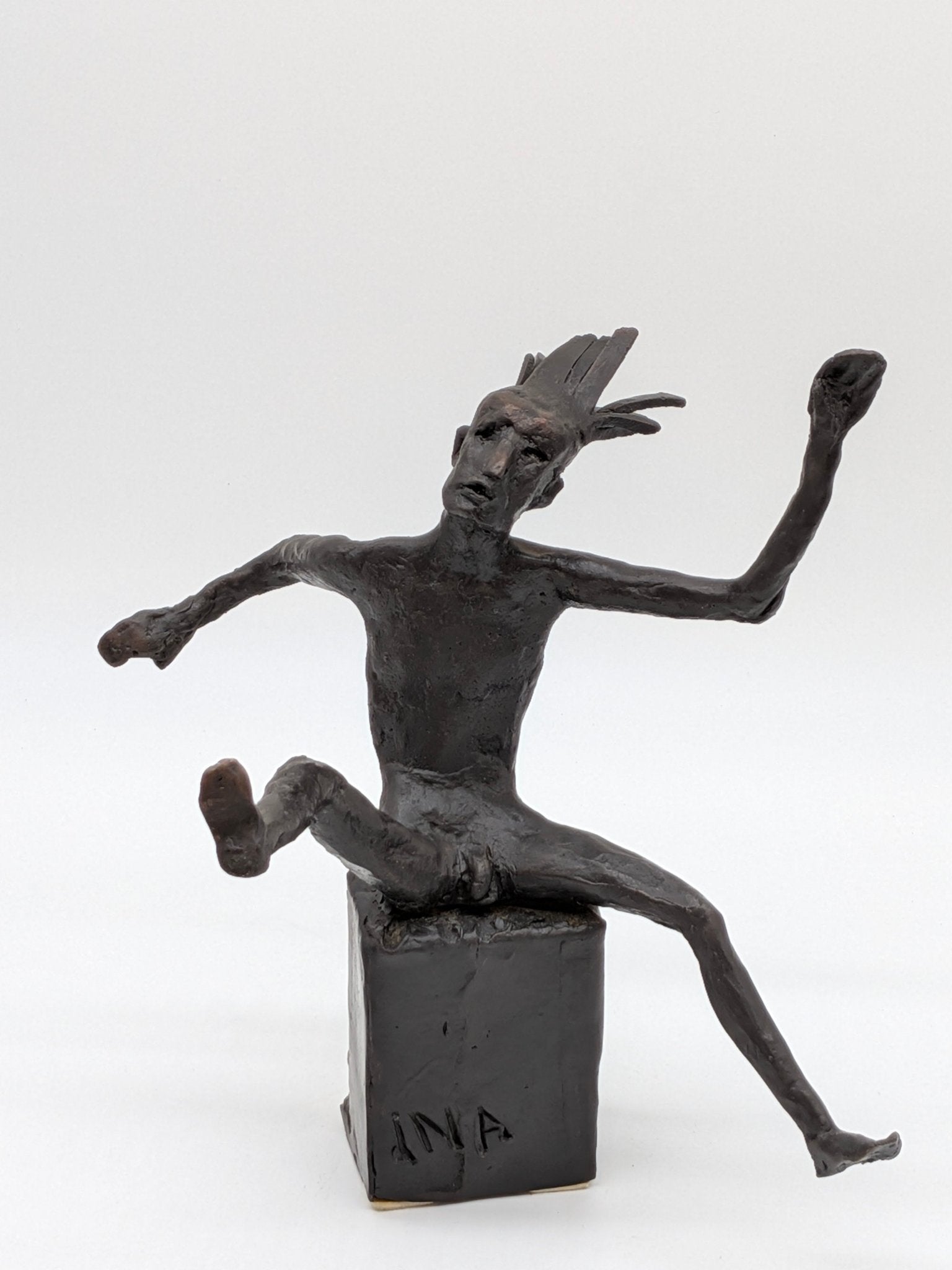 Ina van Faassen - Zittende man - Holland Heritage Gallery