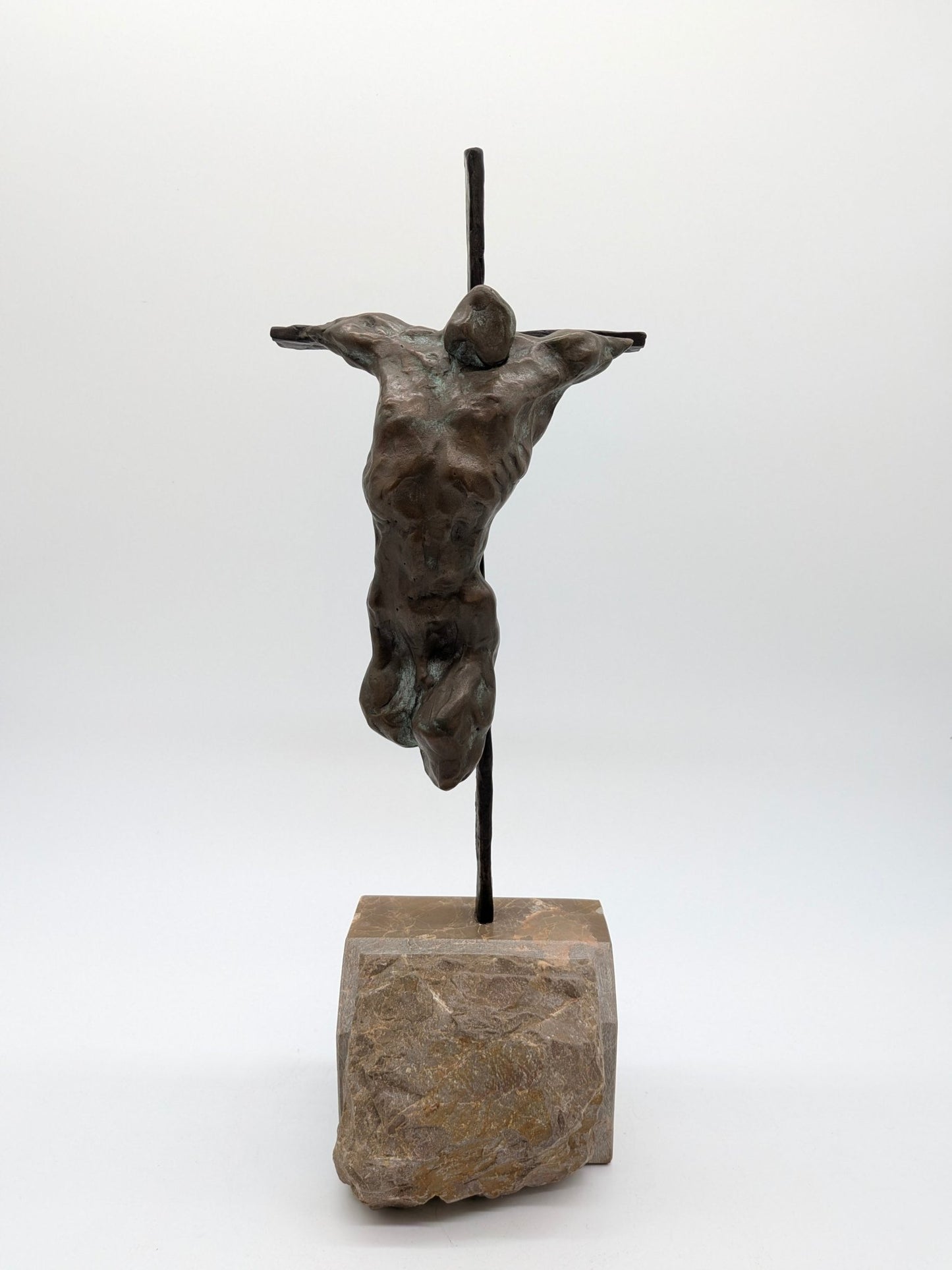Kees Verkade - Crucifix op sokkel (1998) 2/8