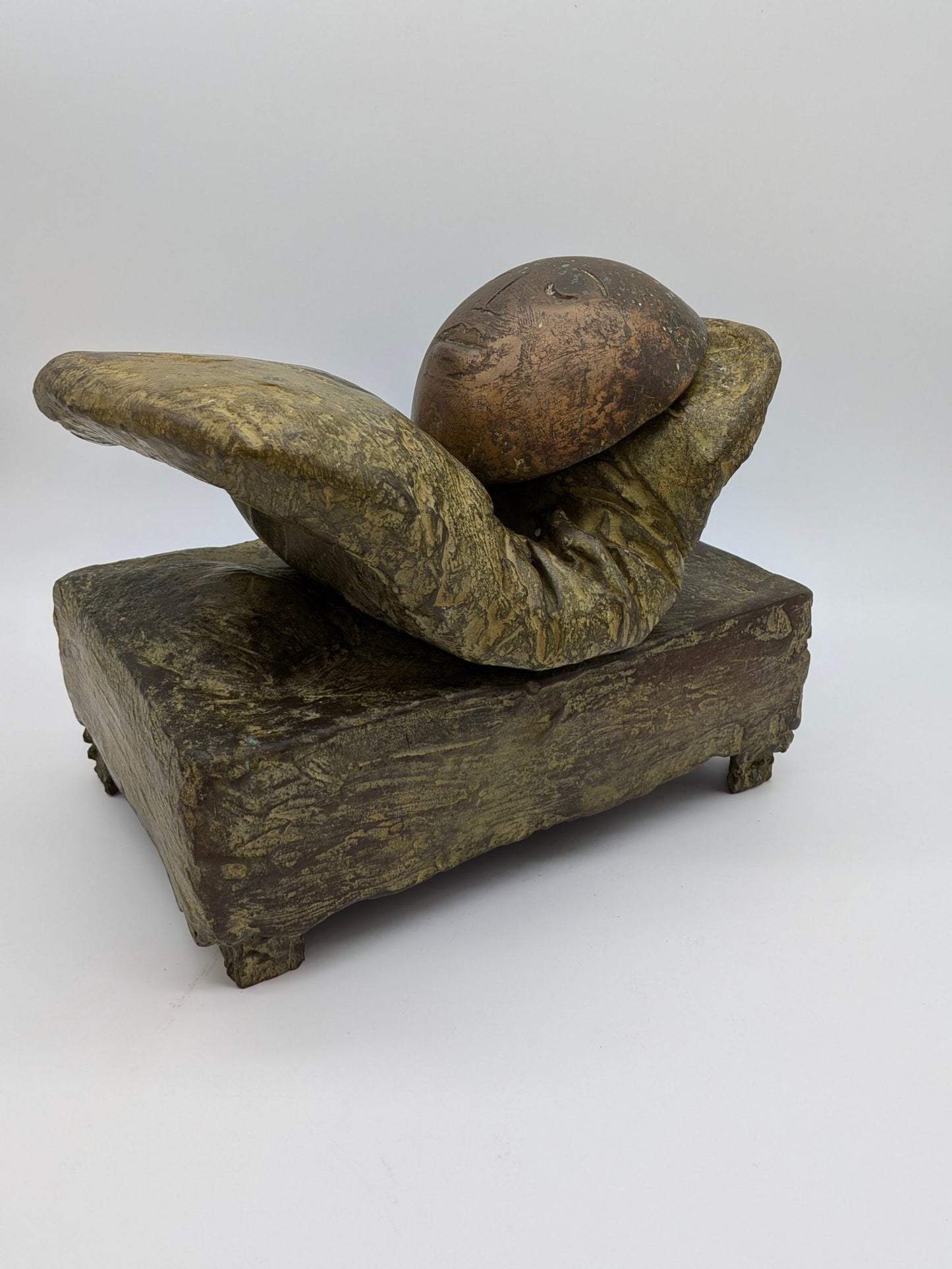 Maja van Hall - Brons met goud gele patina - Slapende zon 1/6 (1998)