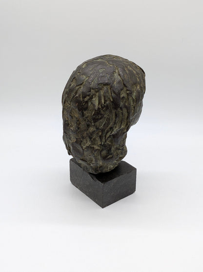 Marie Andriessen - Hoofd op sokkel - Holland Heritage Gallery