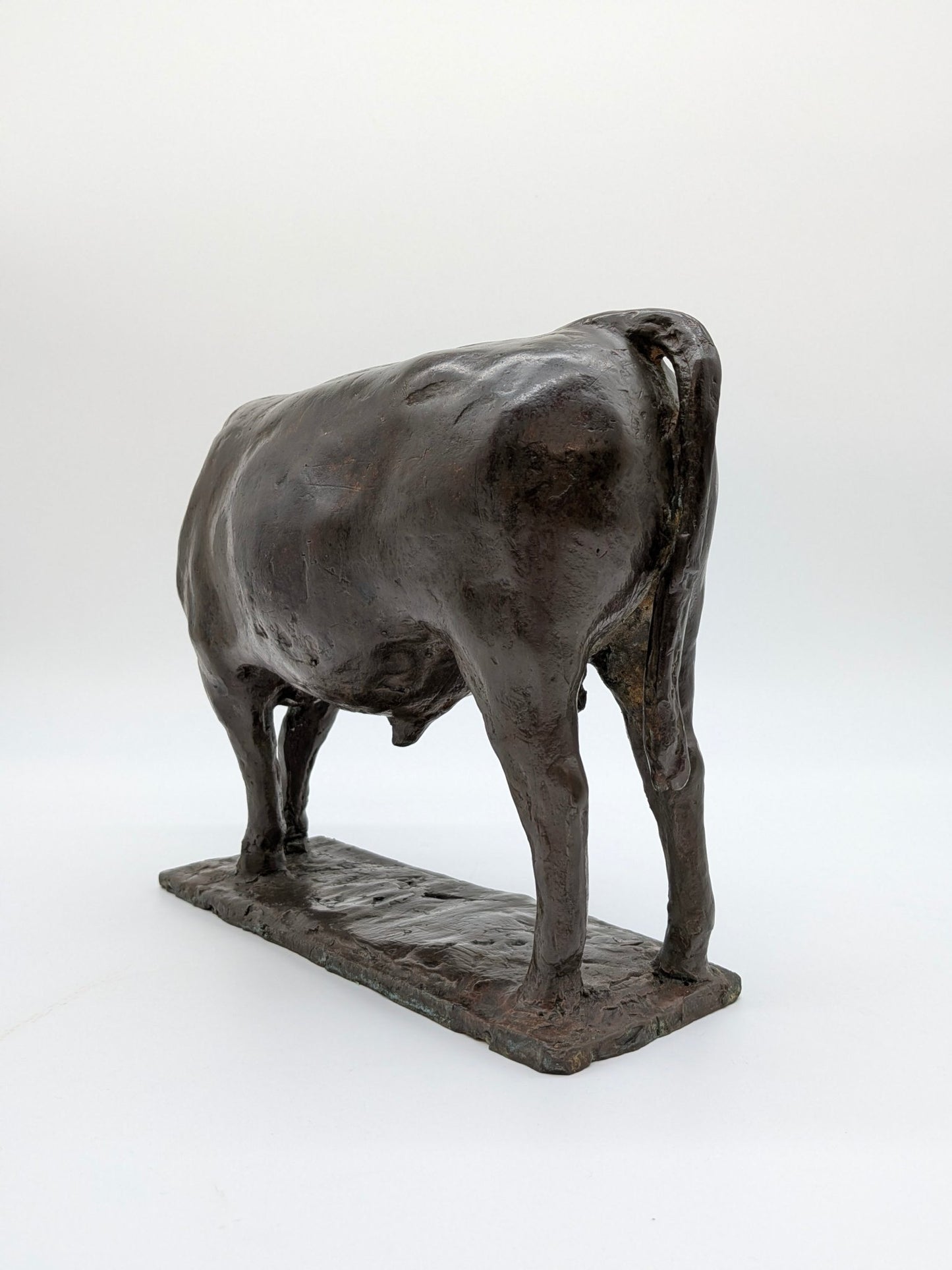 Kunstenaar onbekend - Bronzen beeld stier