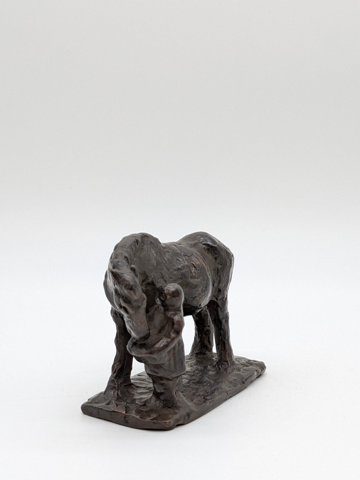 Onbekend - Meisje voert paard - Holland Heritage Gallery