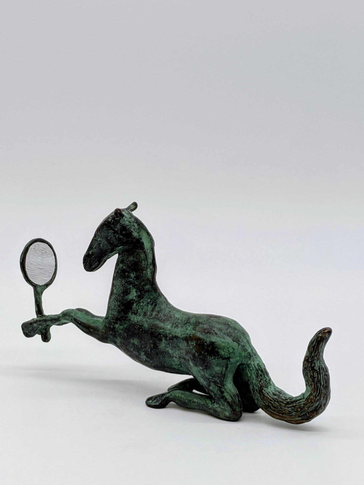 Kunstenaar onbekend - Bronzen beeld paardje met spiegel