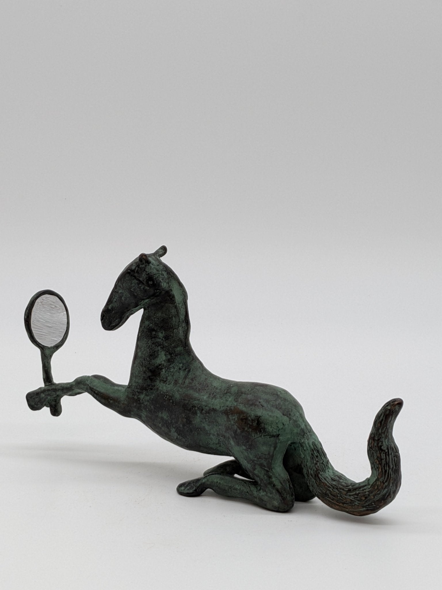 Kunstenaar onbekend - Bronzen beeld paardje met spiegel