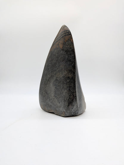 R.Mteki - Stenen beeld abstract gezocht - Holland Heritage Gallery