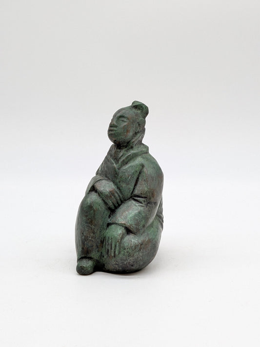 XJ gesigneerd - Brons beeld van vrouw in kimono